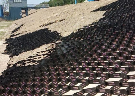 Height 200mm 1100N Geocell Confinement System For River Regulation